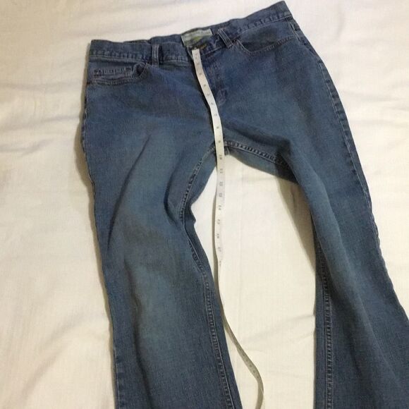 Vintage Old Navy boot cut, stretch jeans - Picture 3 of 5